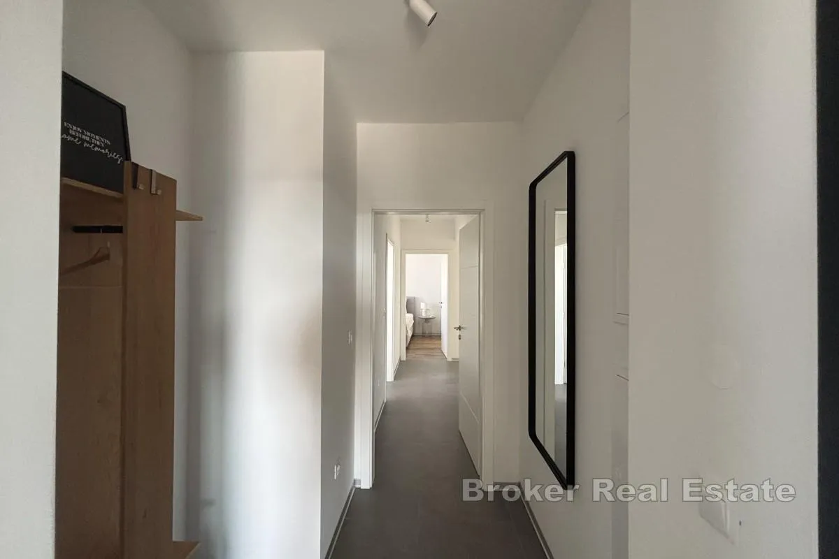 moderan penthouse s krovnom terasom i panoramskim pogledom na more - slika 7