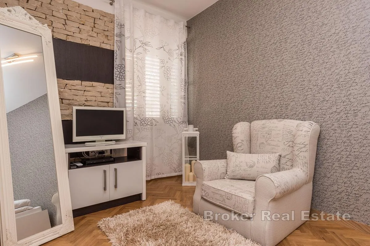 aparthotel u centru grada - slika 6