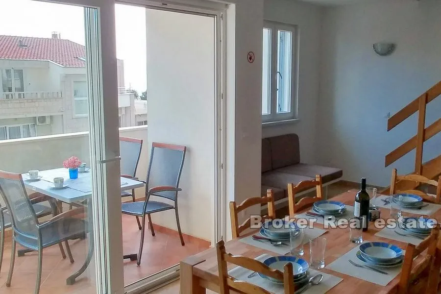 trosoban stan na dvije etaže, na prodaju - slika 2