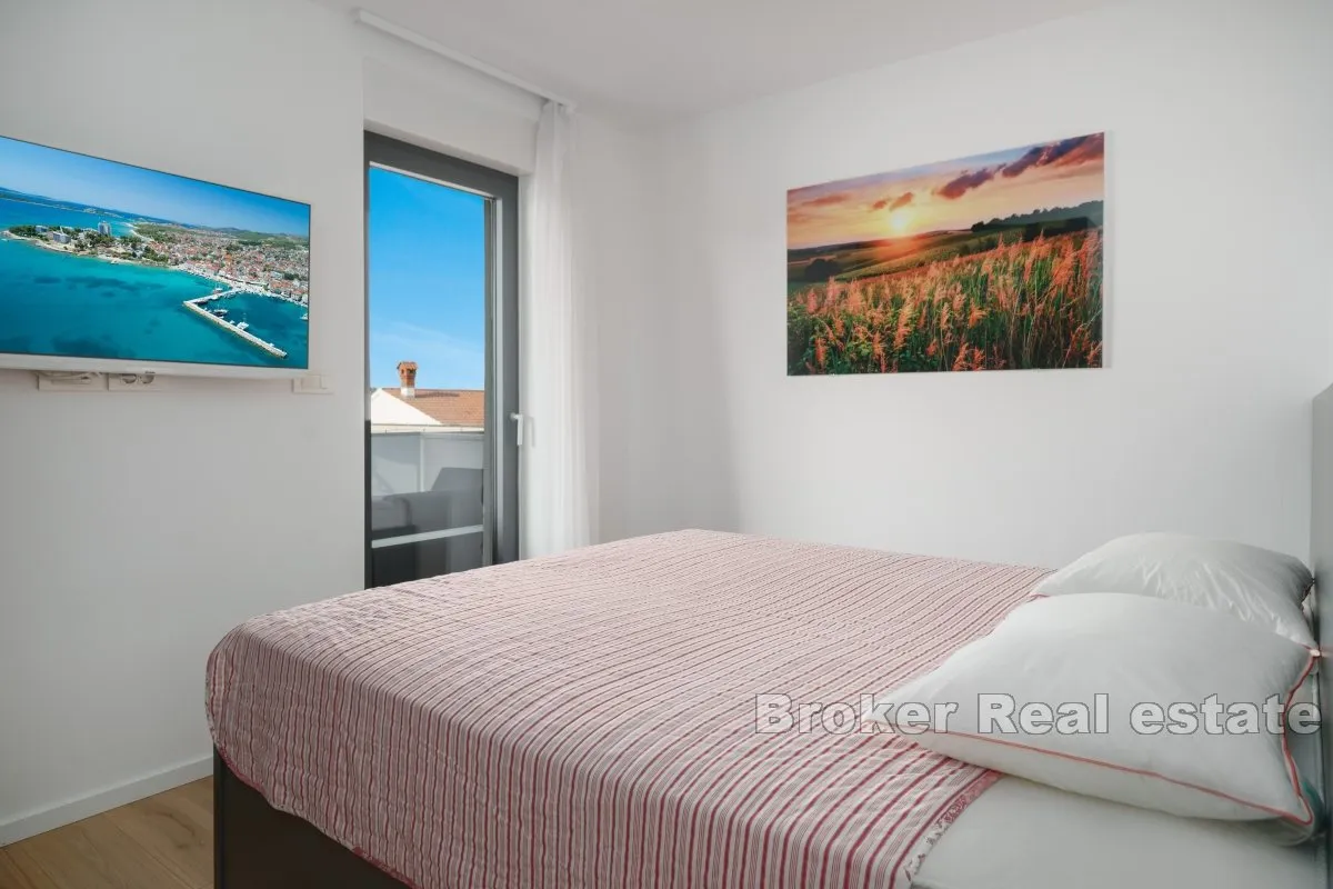 penthouse s pogledom na more - slika 8