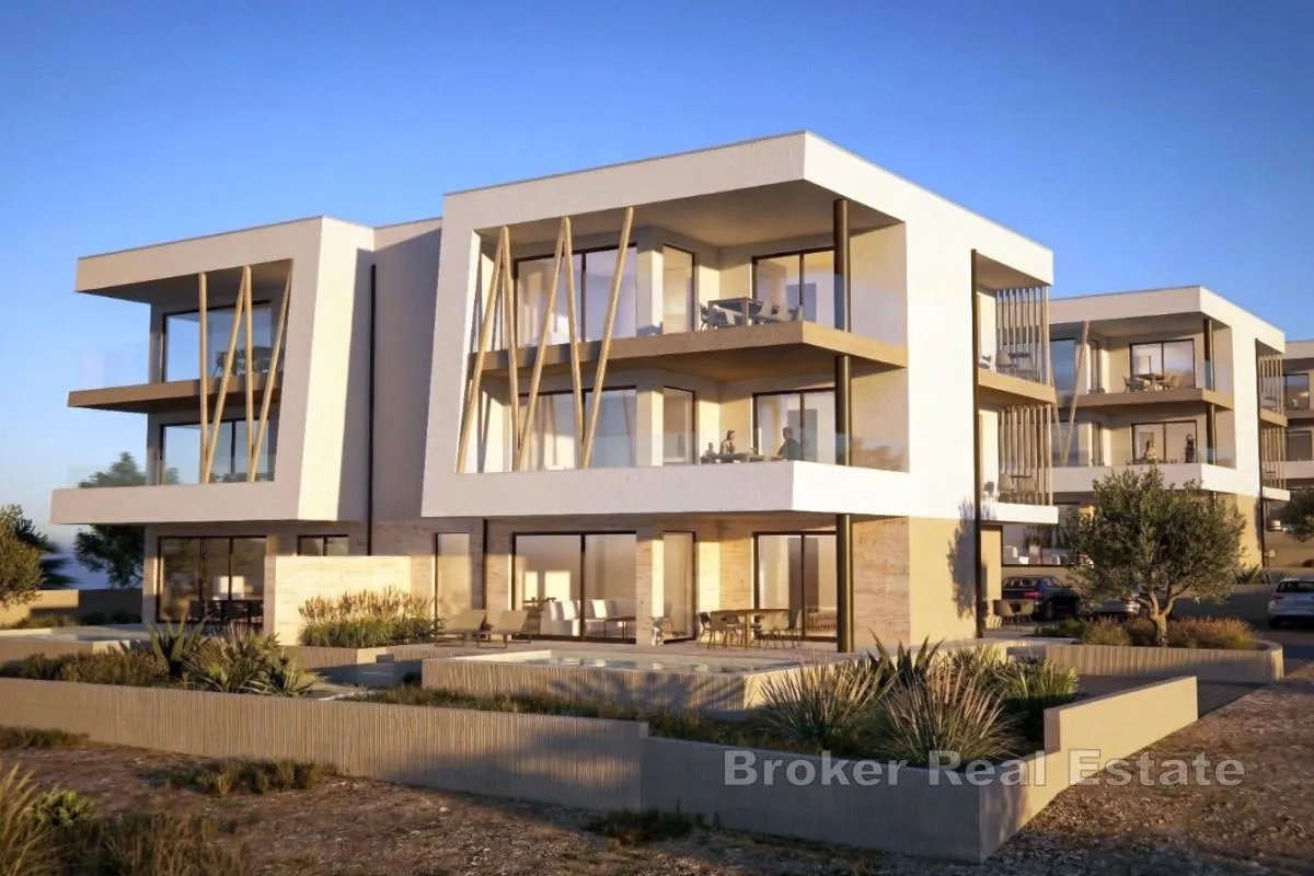Luksuzni apartman u novogradnji s bazenom - Vodice