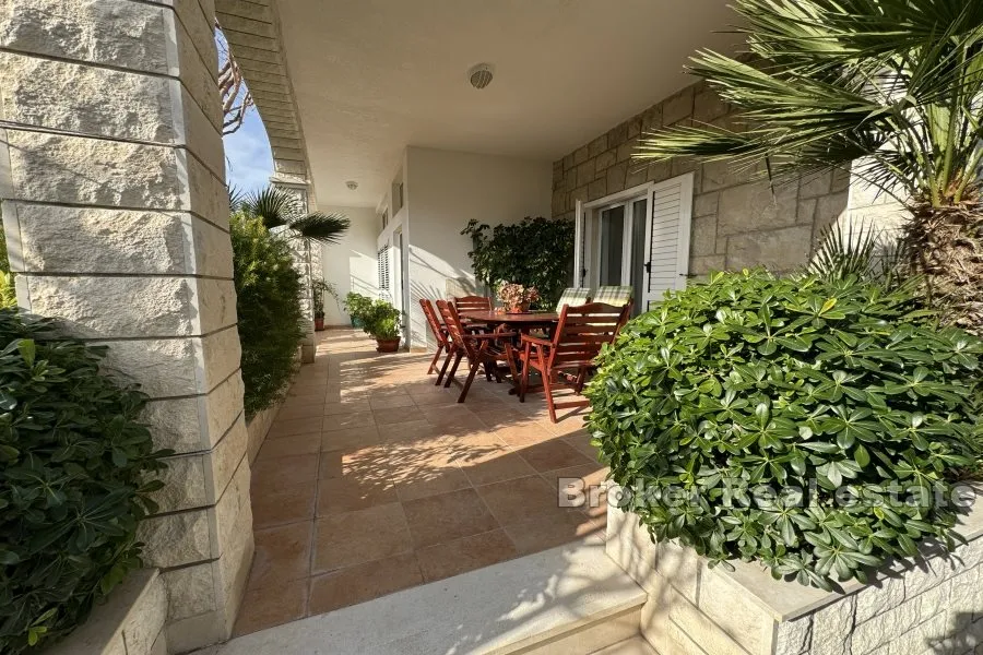 meje - dvosoban apartman u prizemlju privatne kuće - slika 1
