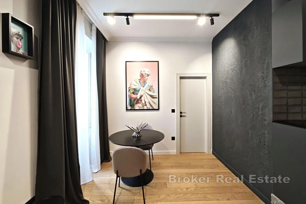 uhodane apartmanske jedinice u centru grada - slika 12