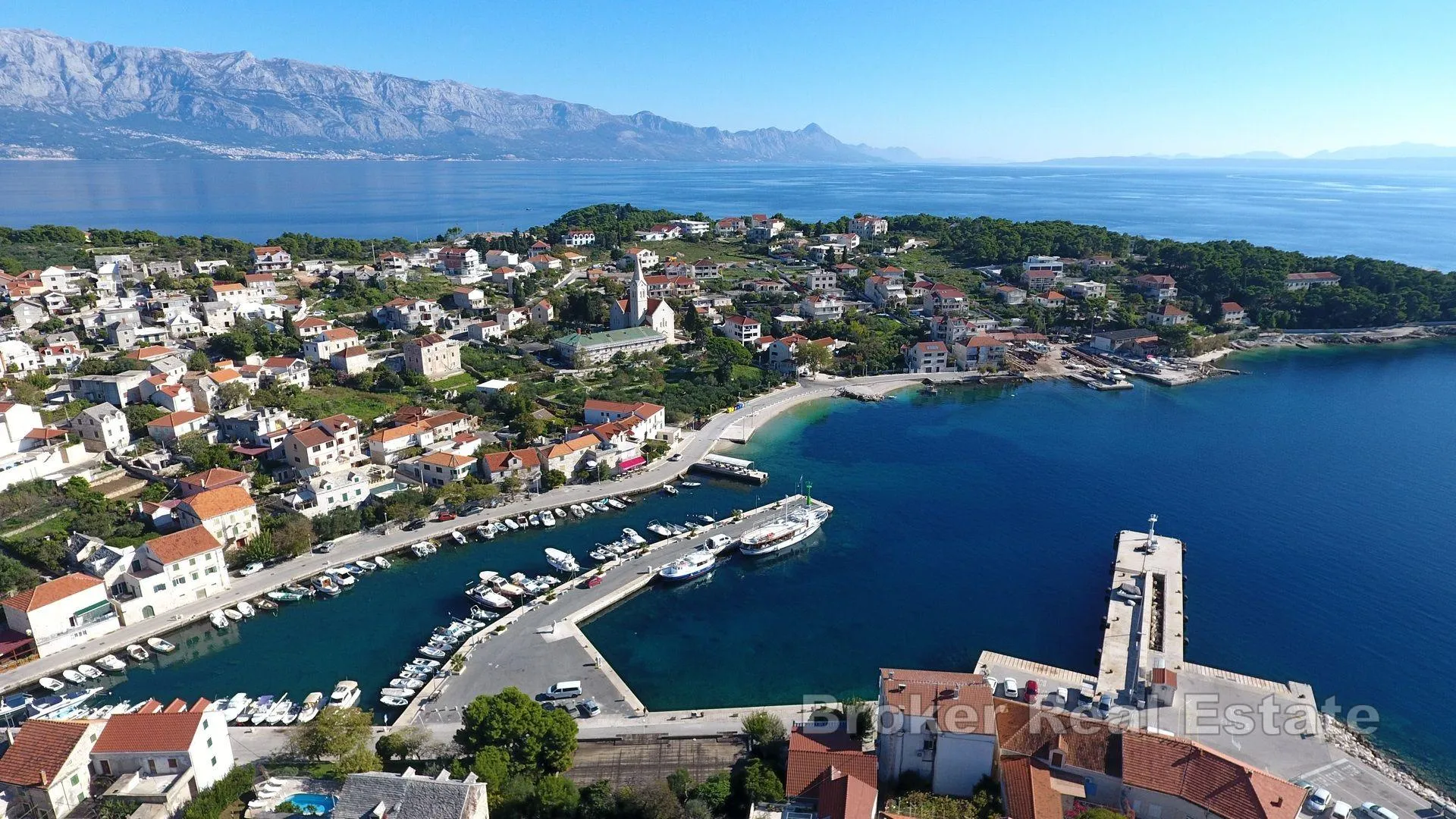 čarobna kamena kuća s bazenom i pogledom na more - slika 19