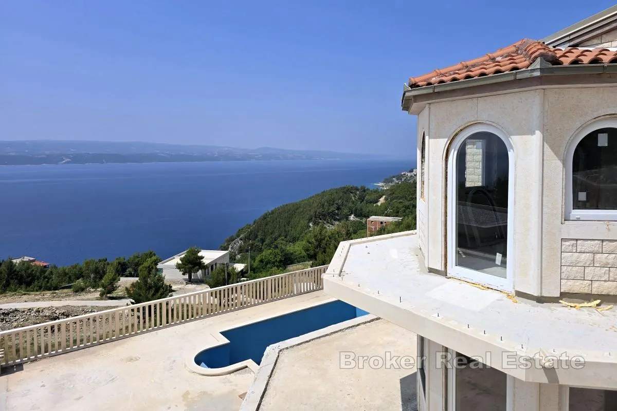 panoramska kuća za renovaciju s prekrasnim pogledom na more - slika 6