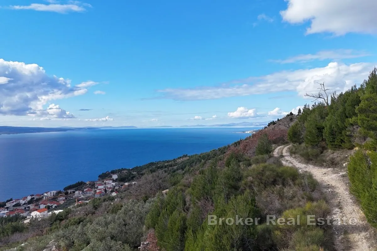 građevinsko zemljište s panoramskim pogledom na more - slika 1