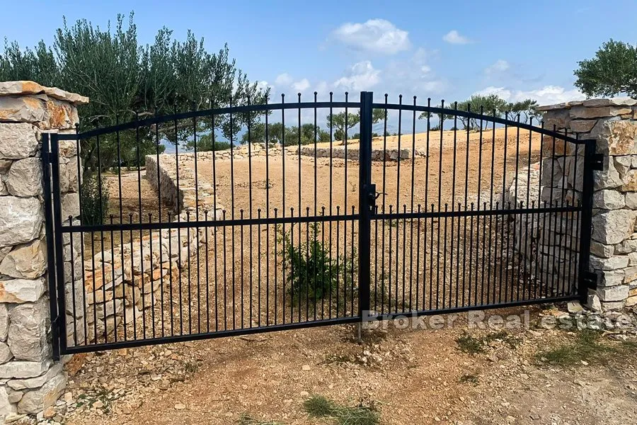 zemljište s pogledom na more i obalu - slika 19