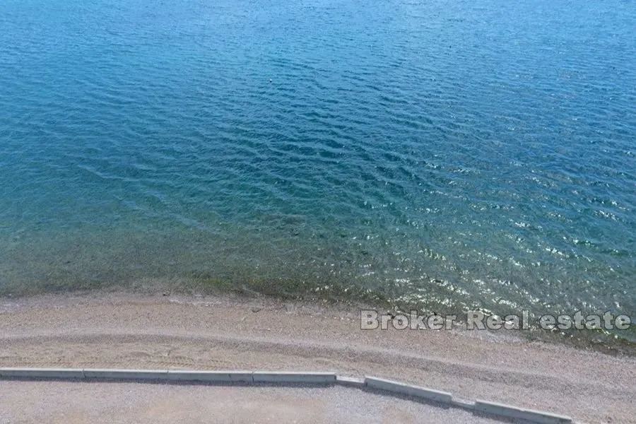 građevinsko zemljište prvi red do mora - slika 3