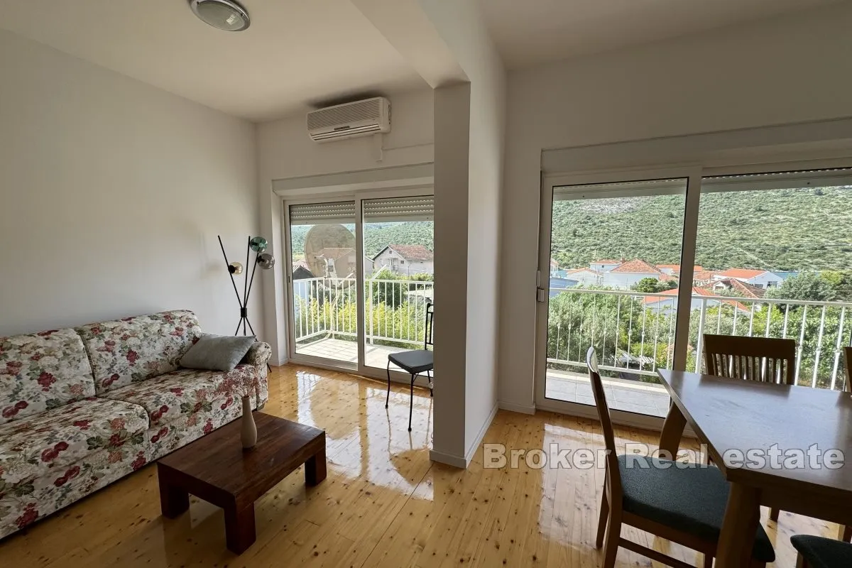 apartmanska kuća na mirnoj lokaciji - slika 3