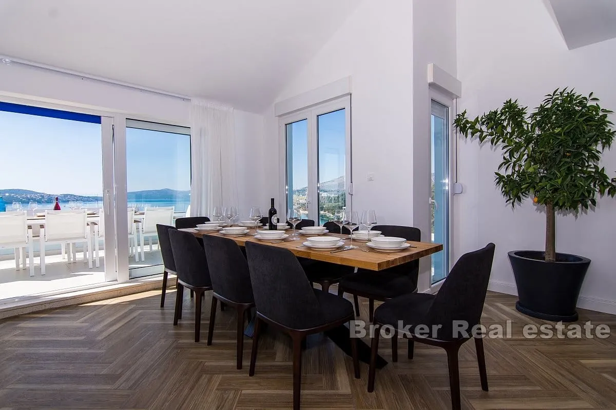 luksuzan penthouse s pogledom na more - slika 8