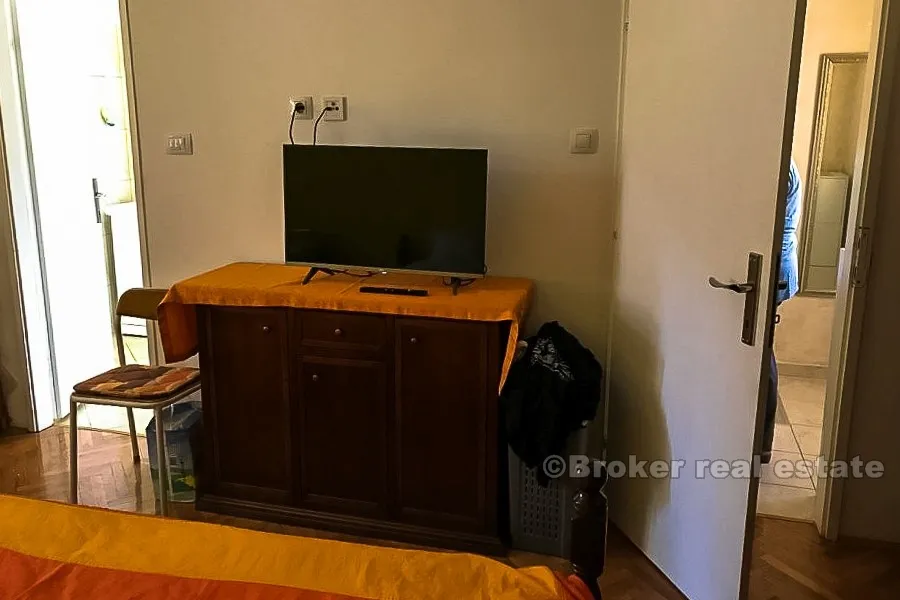dvojna kamena kuća s dvorištem, na prodaju - slika 5