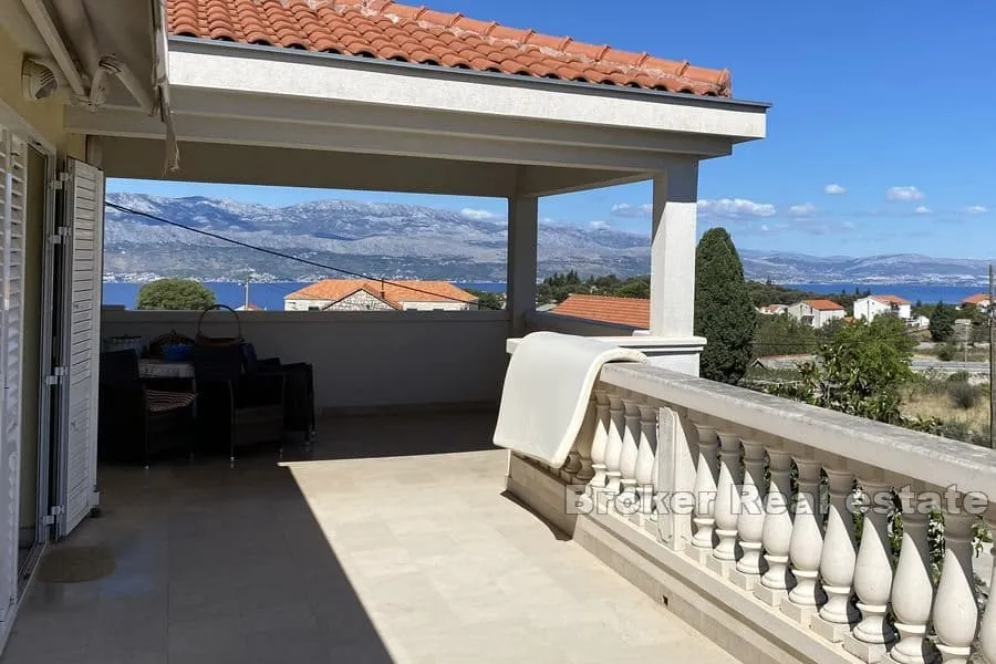 kuća s pogledom na more - slika 1