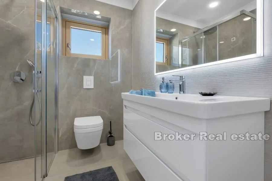 apartmani u novogradnji s pogledom na more - slika 12