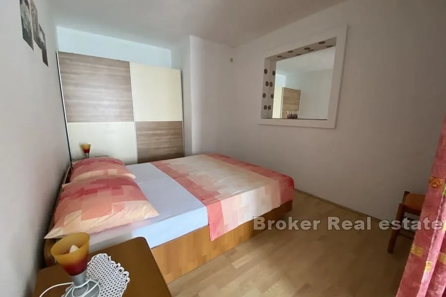 apartmanska kuća prvi red do mora - slika 7
