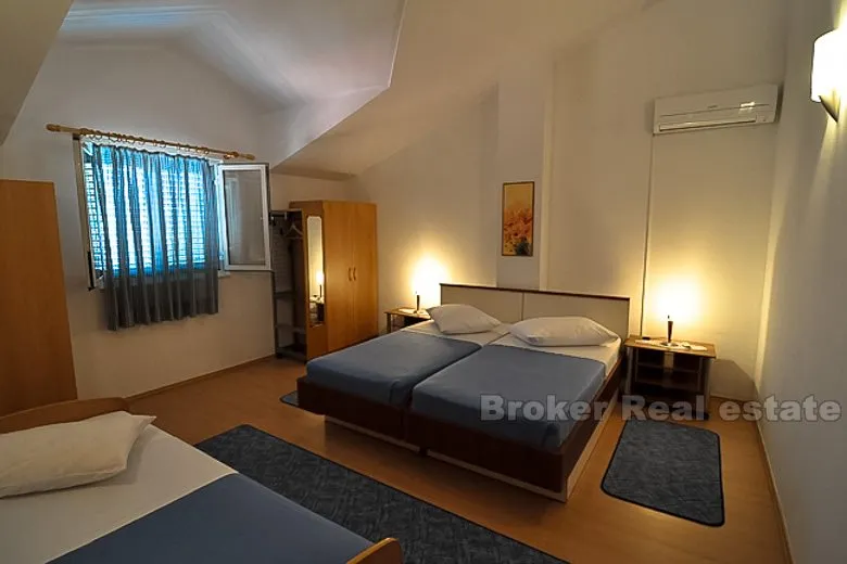 kuća sa 9 apartmana, za prodaju - slika 12