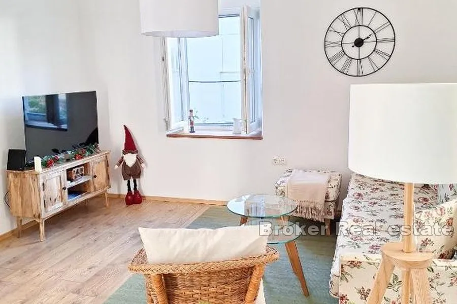 apartman u tradicionalnoj mediteranskoj kamenoj kući - slika 2