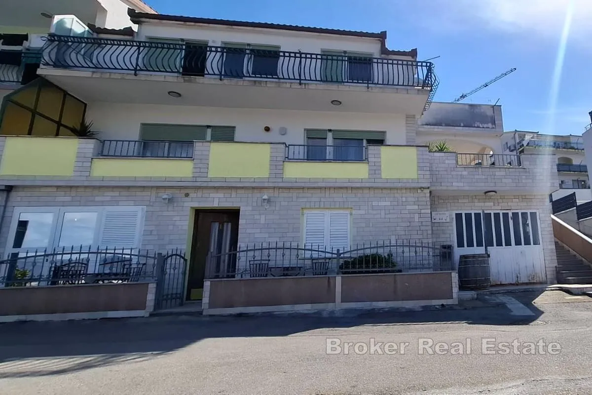apartmanska kuća na vrhunskoj lokaciji s pogledom na more - slika 9