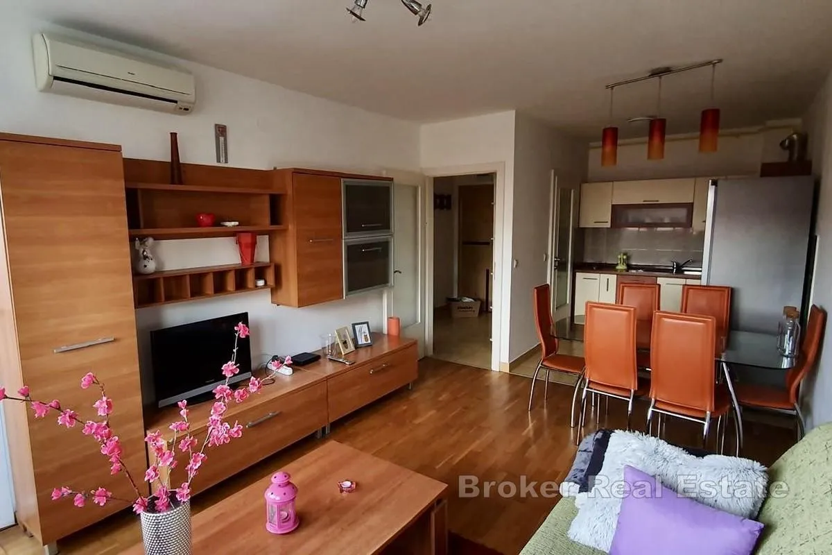 Jednosoban apartman s garažom na odličnoj lokaciji - Novi Zagreb - Zapad, Zagreb grad