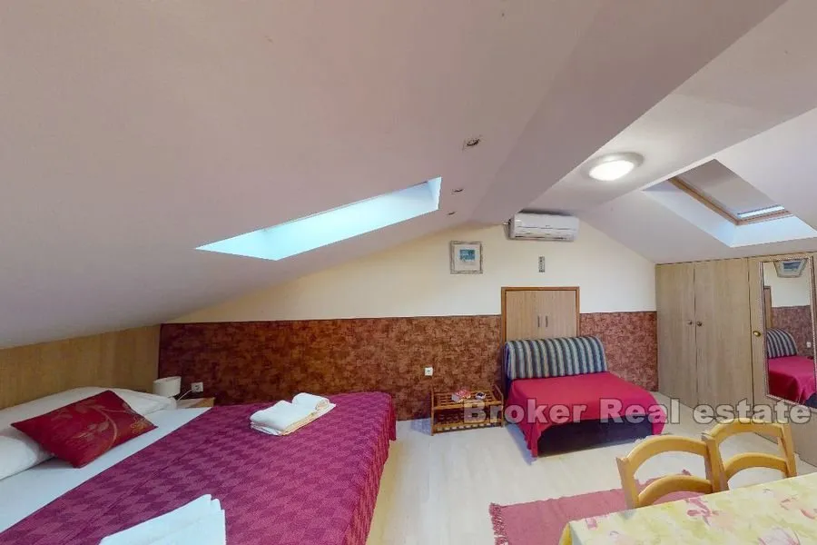 apartmanska kuća s pogledom na more - slika 17