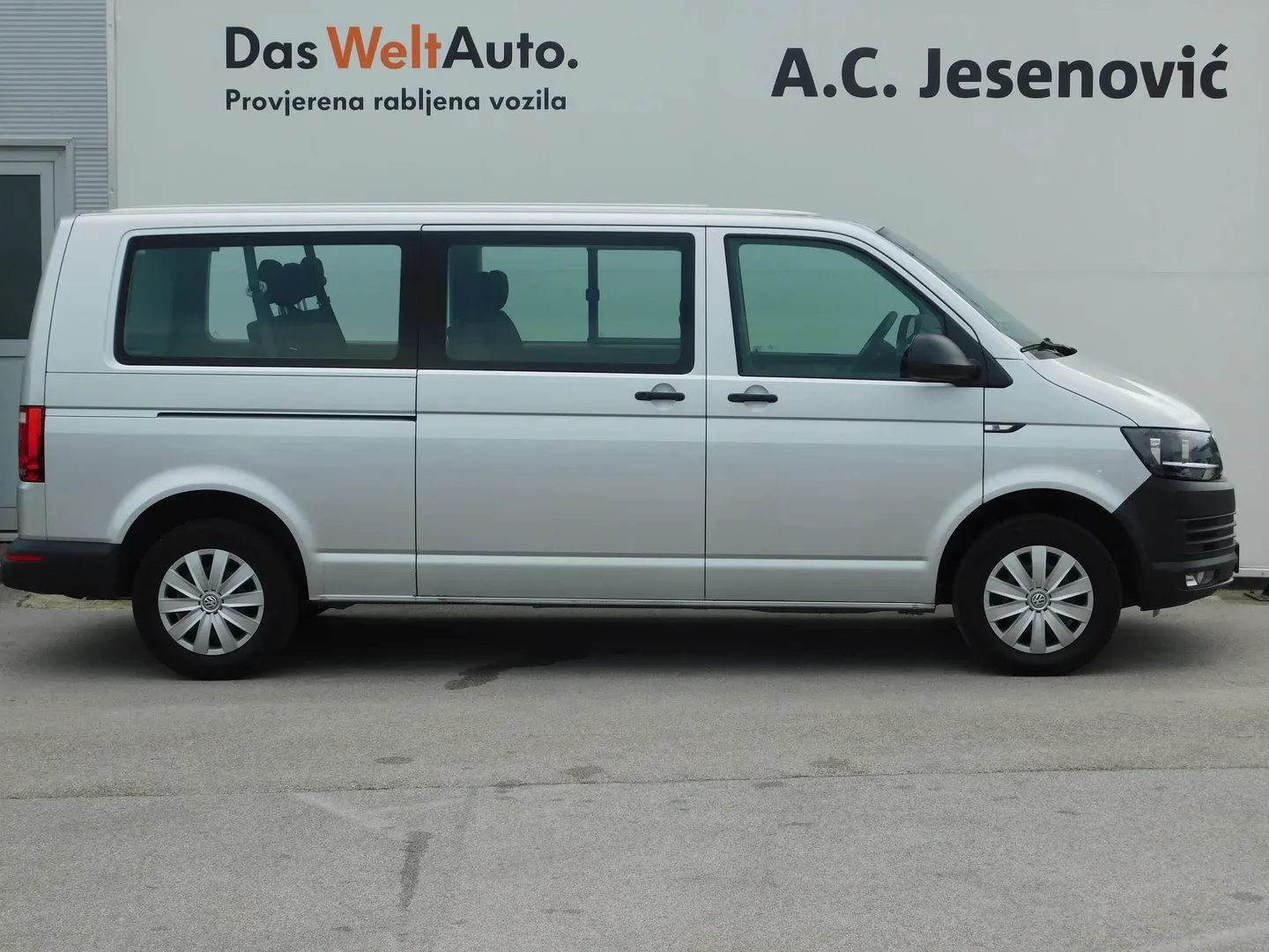 09926 vw caravelle trendline 2.0 tdi dsg - slika 4