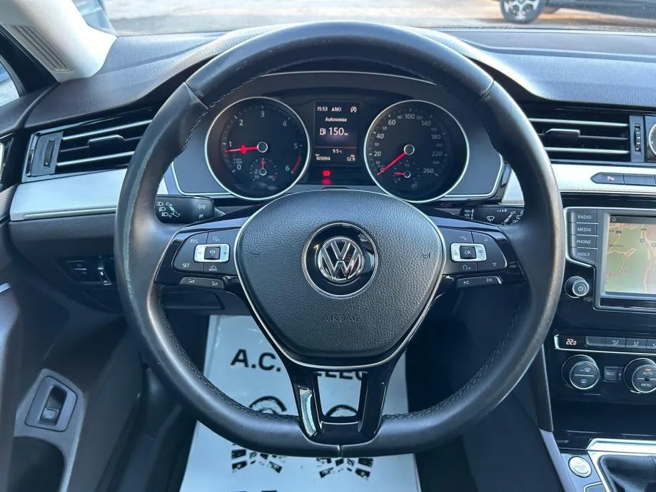 vw passat sw 2.0 tdi - 2015 - navi - servo - abs - reg 1 god !!! - slika 18