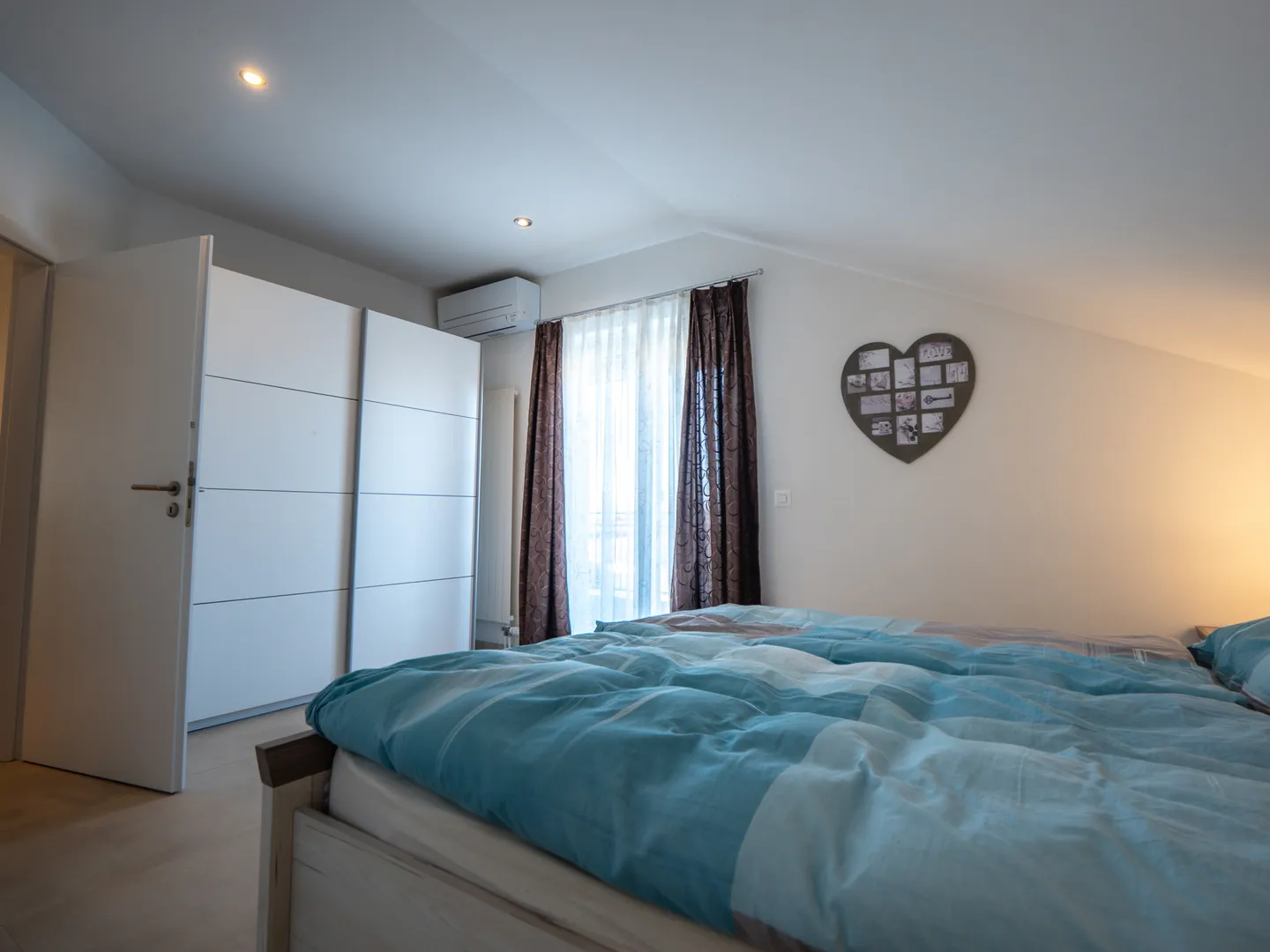 hrvatska, zadar, vrsi - prostrana moderna kuća s bazenom, kaminom i garažom, 152 m² stambena površina - slika 40