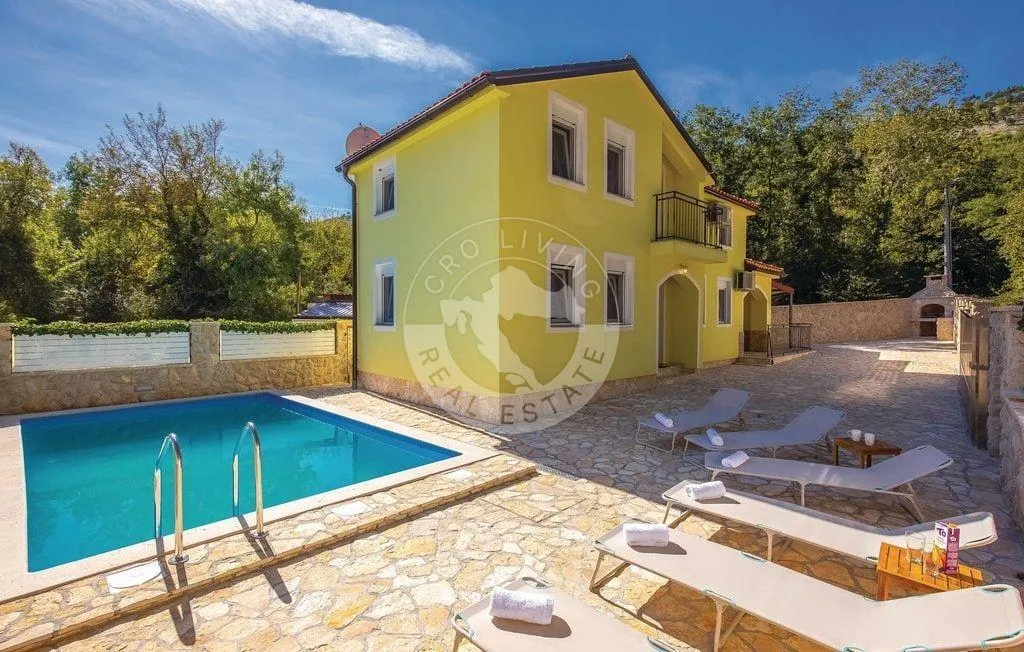Bribir, Samostojeća kuća sa bazenom, 110m2 - Sveti Mikula, Vinodolska općina