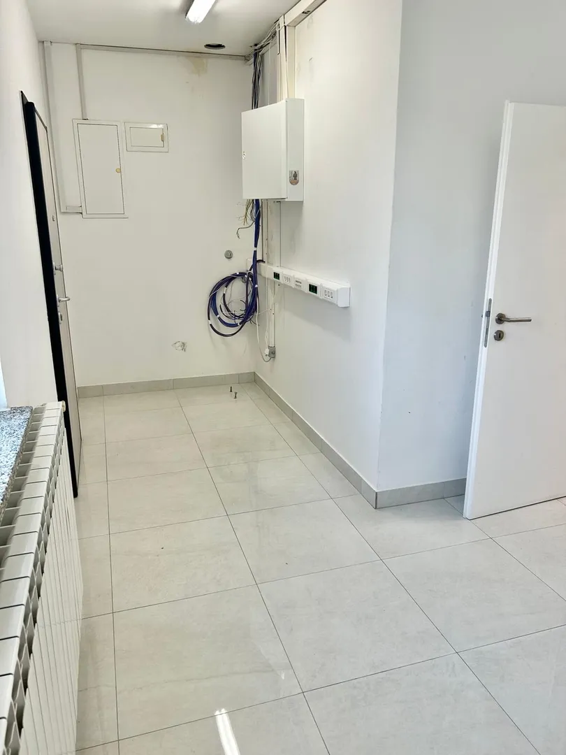 grad zagreb, sesvete, kraljevečki novaki, poslovni prostor 120m2, prizemlje, useljivo - slika 15