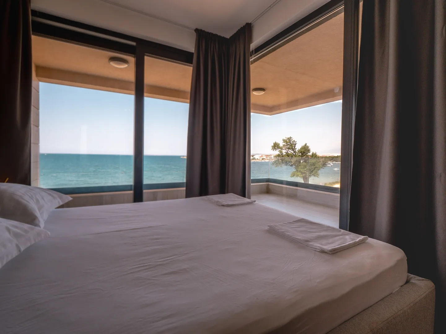 luksuzan penthouse, prvi red do mora, komplet opremljen, pag - povljana - slika 29