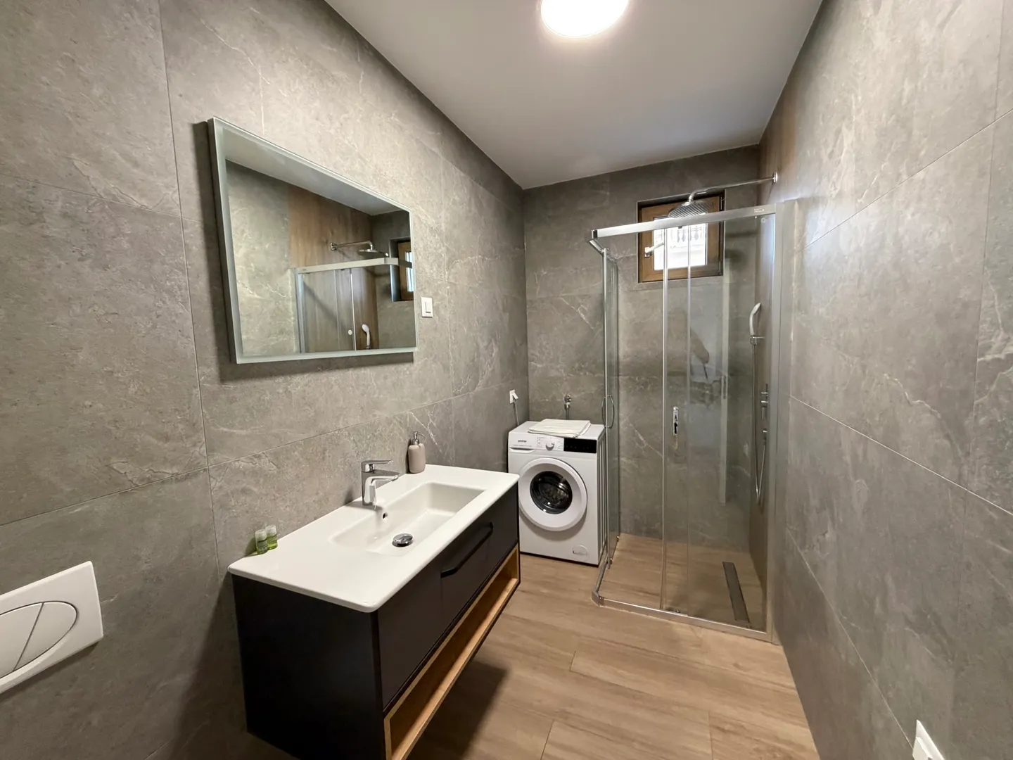 pag, povljana, stan 100 m2, prvi red i pogled na more, bazen, jacuzzi, fitness studio - slika 11