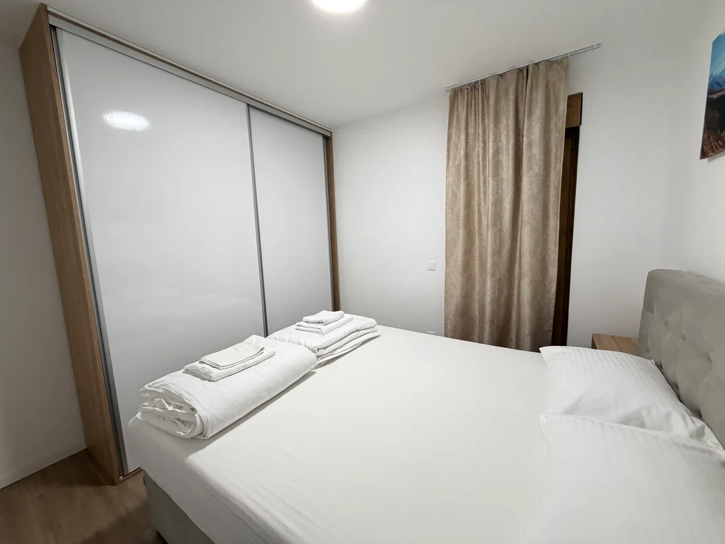 pag, povljana, stan 100 m2, prvi red i pogled na more, bazen, jacuzzi, fitness studio - slika 9