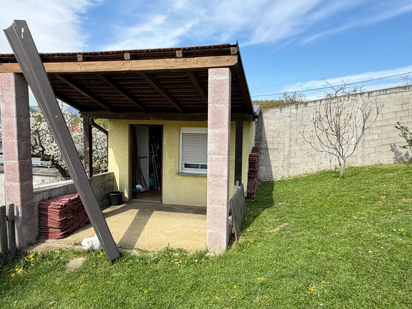 zagreb, dubrava-novoselec, kuća s dva stana 358 m2, na parceli od 911 m2 - slika 55