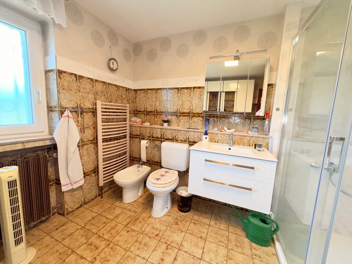 kloštar ivanić - uređena prizemnica s 3 spavaće sobe, garažom i parcelom od 2.054 m2 - slika 12