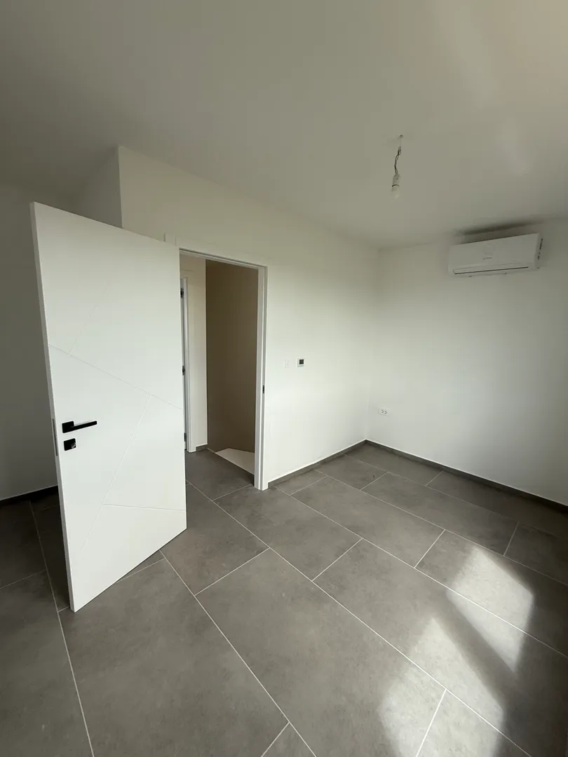 dvoetažni stan s otvorenim pogledom na more, 350 m od mora, povljana - pag - slika 12