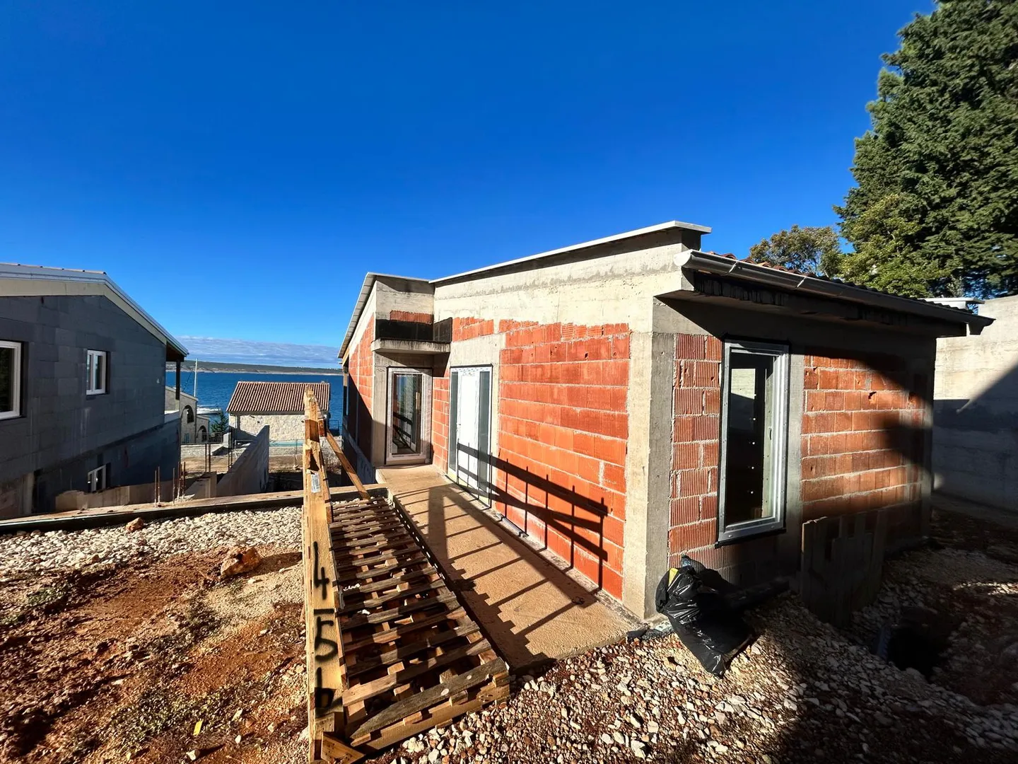 starigrad, samostojeća vila 128 m2, s bazenom, drugi red do mora - slika 8