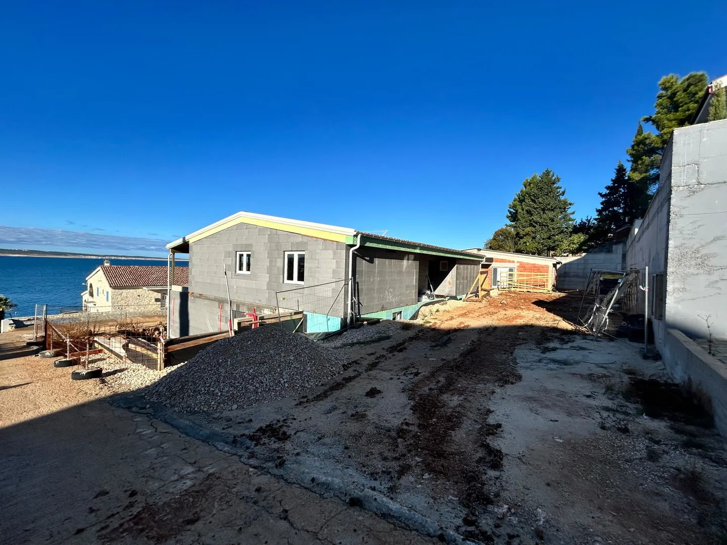 starigrad, samostojeća vila 128 m2, s bazenom, drugi red do mora - slika 4