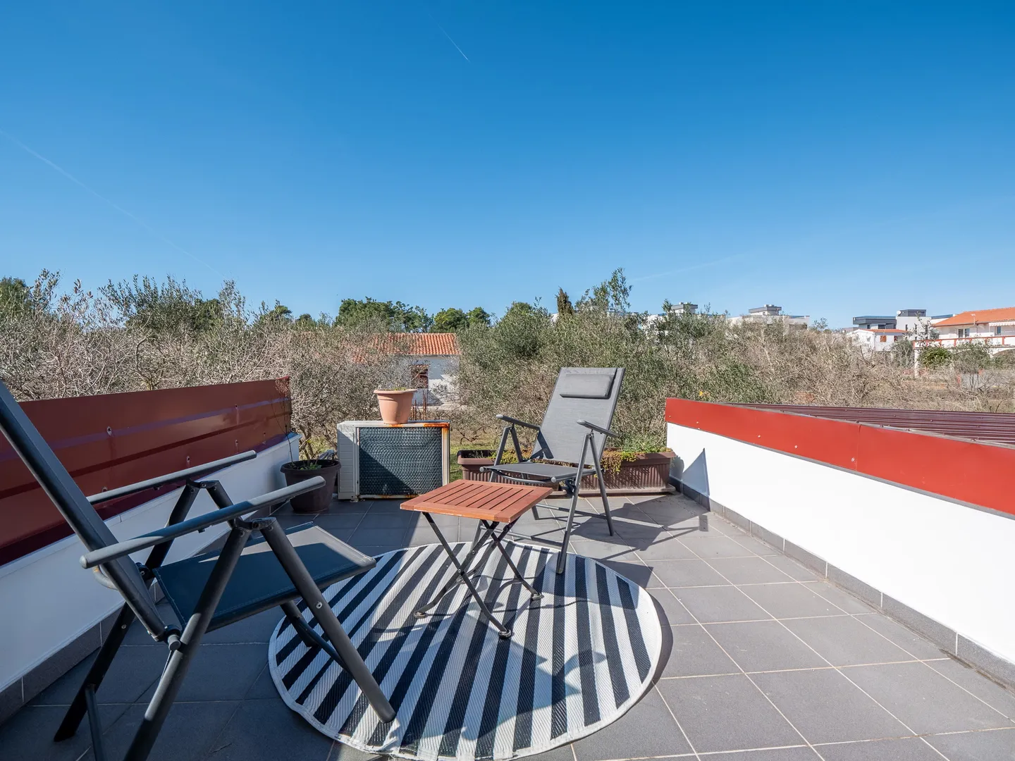 hrvatska, zadar, vir – sniženo !! dvostambena kuća s dvije odvojene stambene jedinice, 106 m² - slika 5
