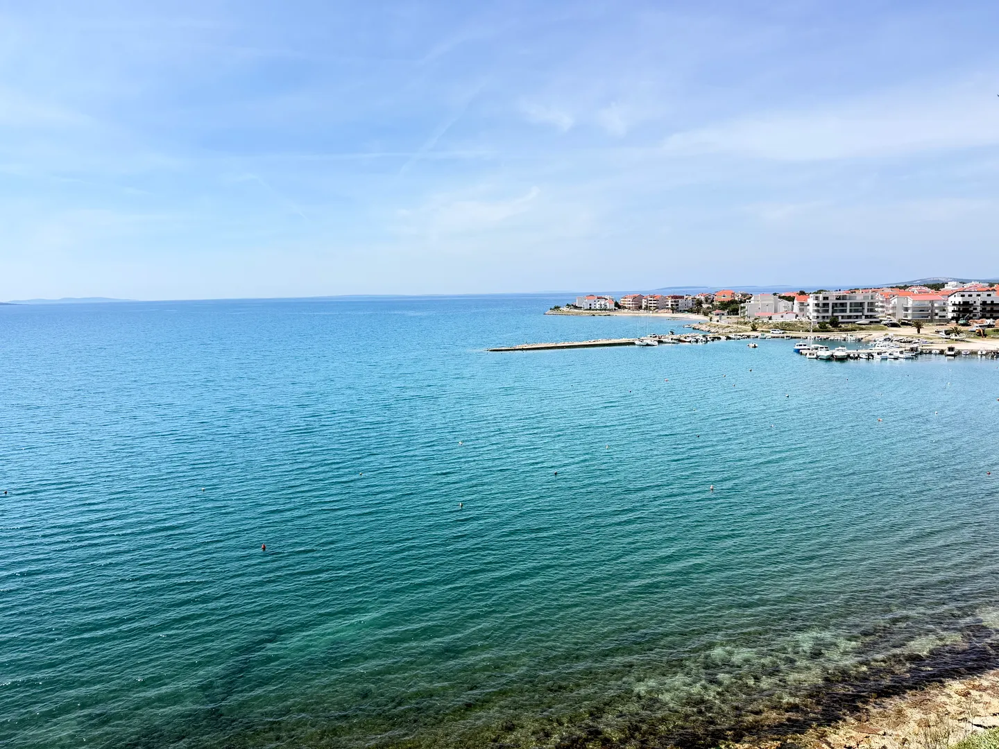 pag, povljana, stan 100 m2, prvi red i pogled na more, bazen, jacuzzi, fitness studio - slika 19