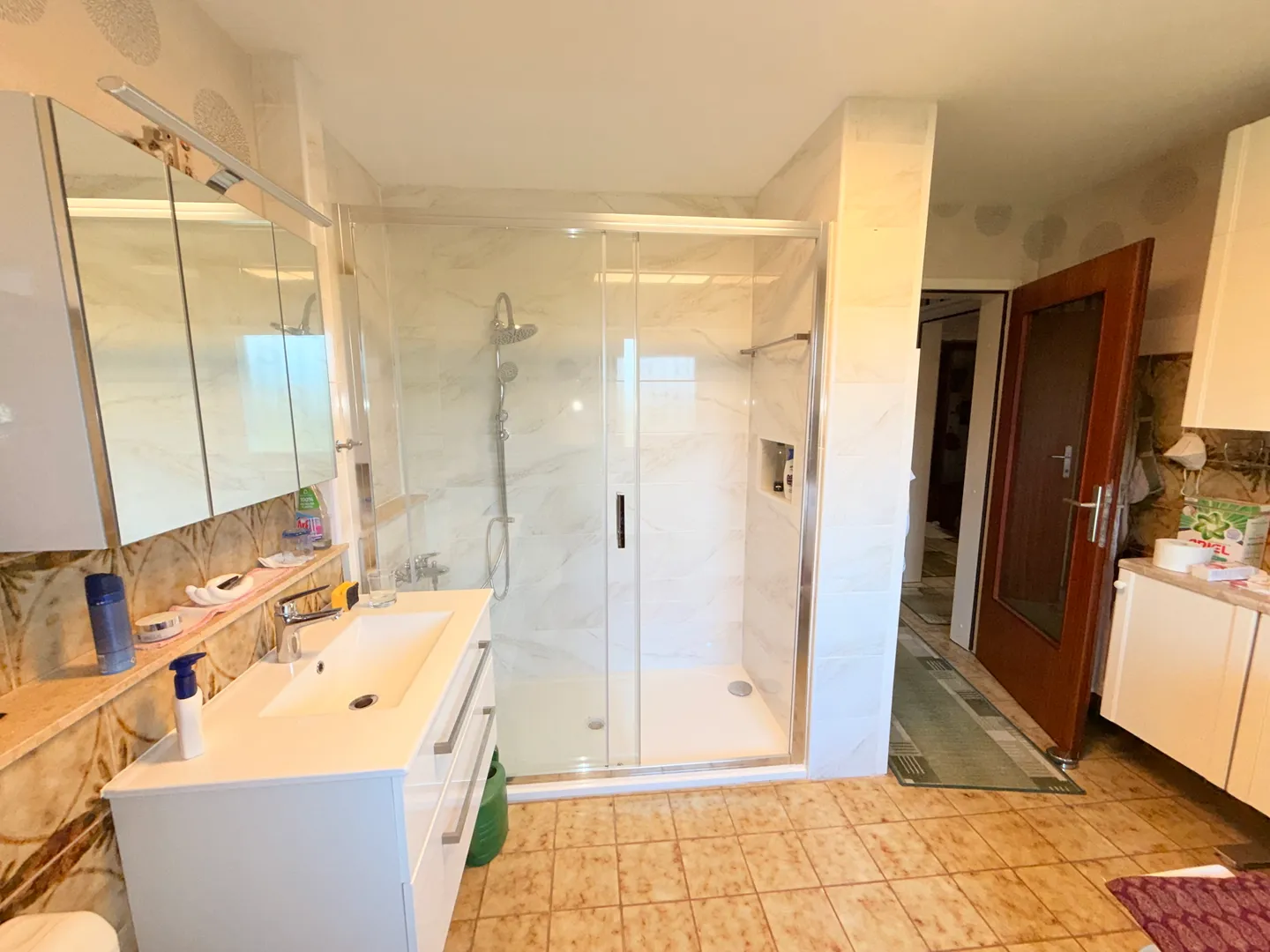 kloštar ivanić - uređena prizemnica s 3 spavaće sobe, garažom i parcelom od 2.054 m2 - slika 14