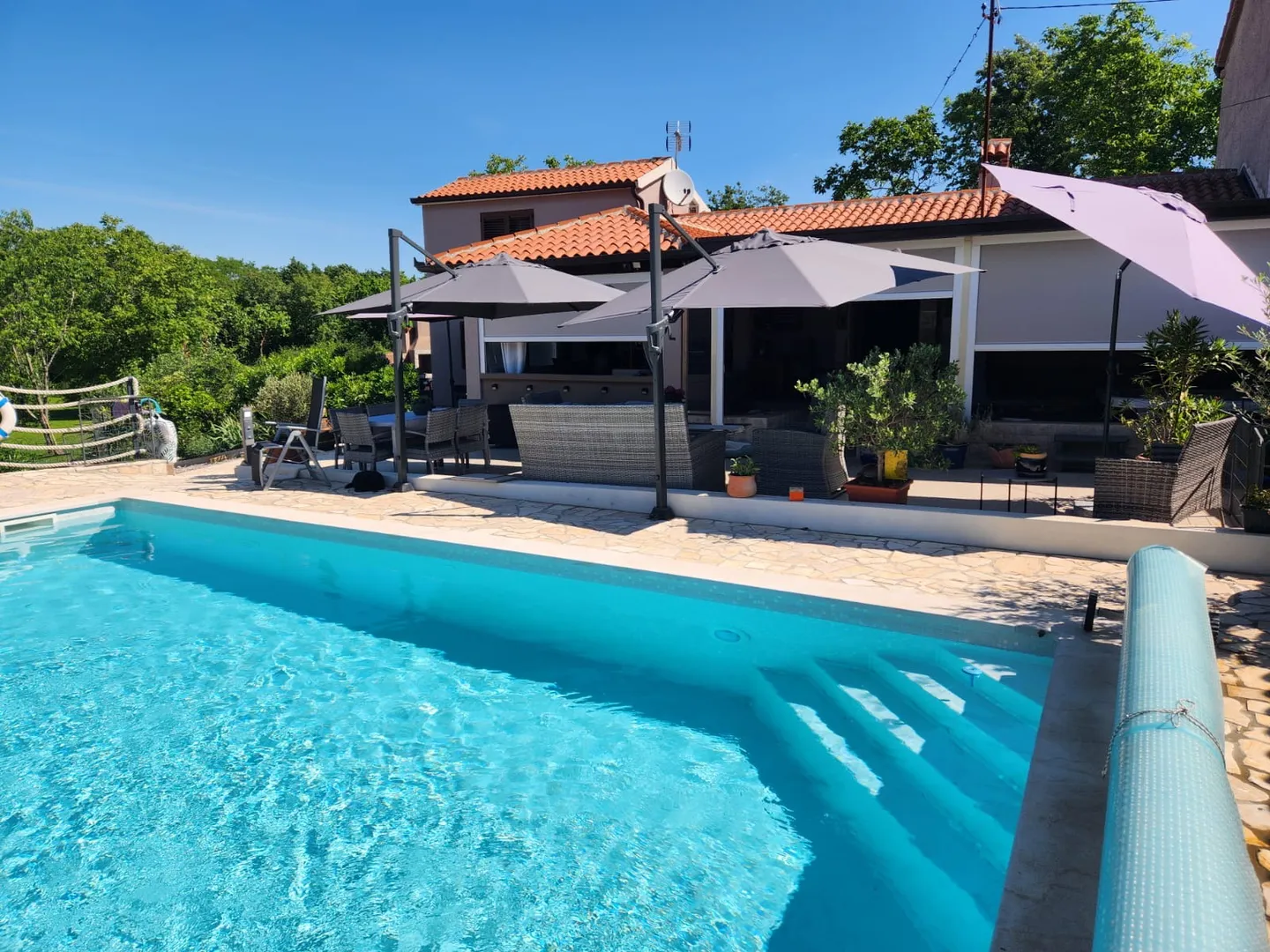 Istra, Sveta Nedelja, 2 kuće - na velikoj parceli od 2167m² , turistički potencijal - Marići, Sveta Nedelja