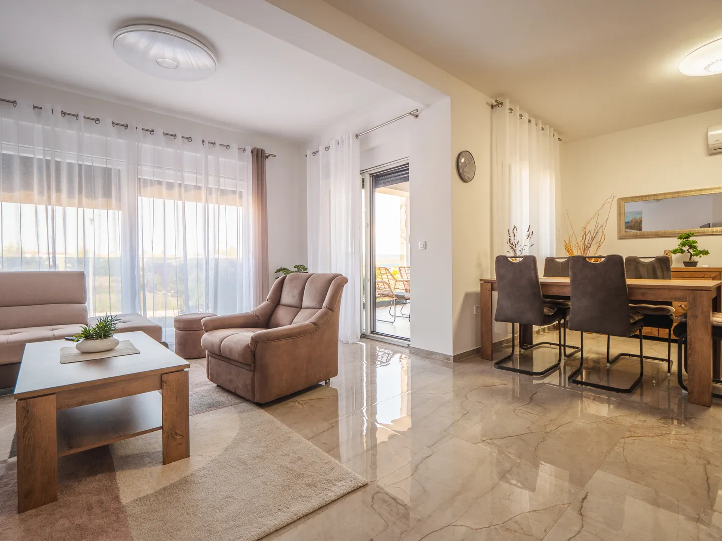 hrvatska, zadar, vir, 4 apartmana, visokokvalitetna i održavana, potpuno opremljena i namještena, investicijska nekretnina blizu mora - slika 6