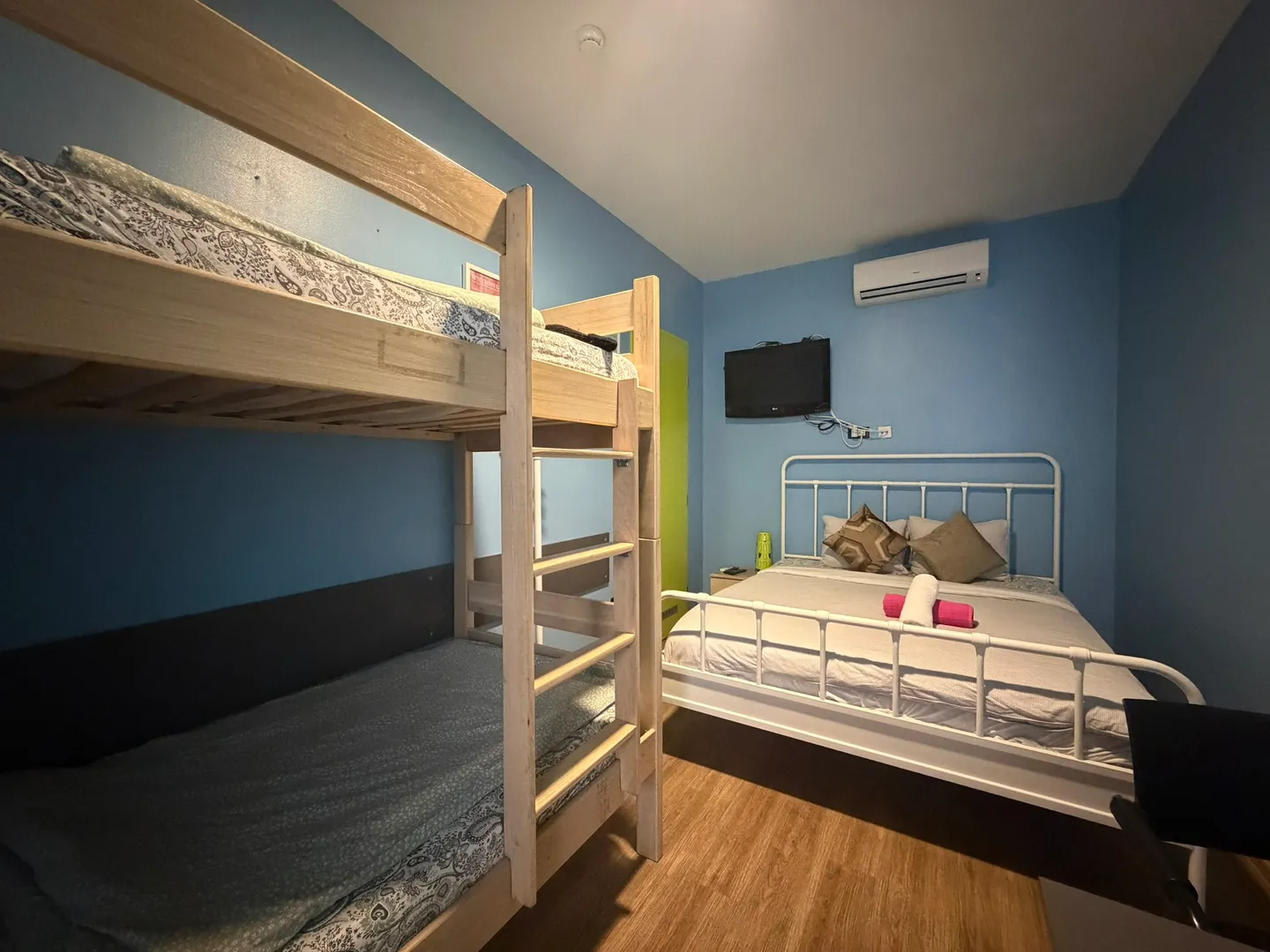 prodaja: hostel u centru zagreba - slika 14