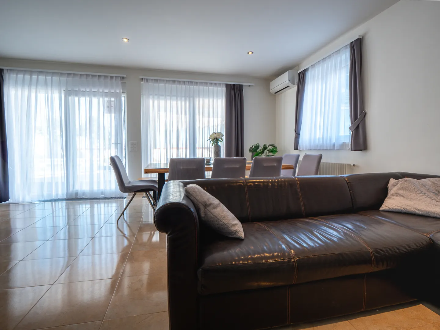 hrvatska, zadar, vrsi - prostrana moderna kuća s bazenom, kaminom i garažom, 152 m² stambena površina - slika 32