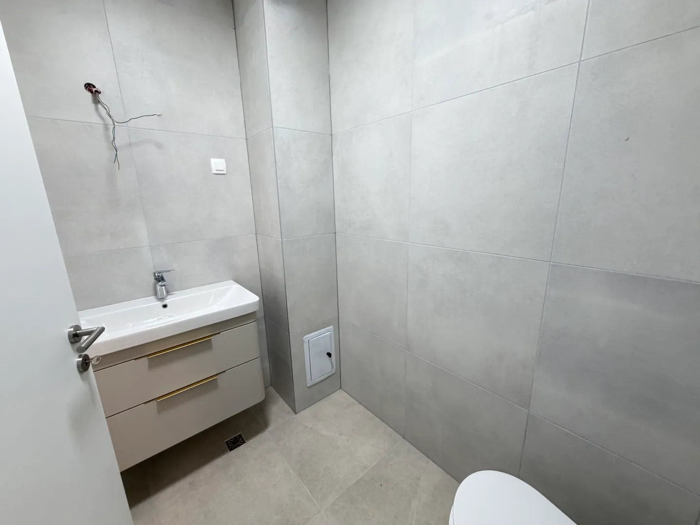 hrcatska, zadar, pag-povljana, prvi red do mora, 2 sobni stan 74 m2 -terasa, garaža i podrum - slika 11