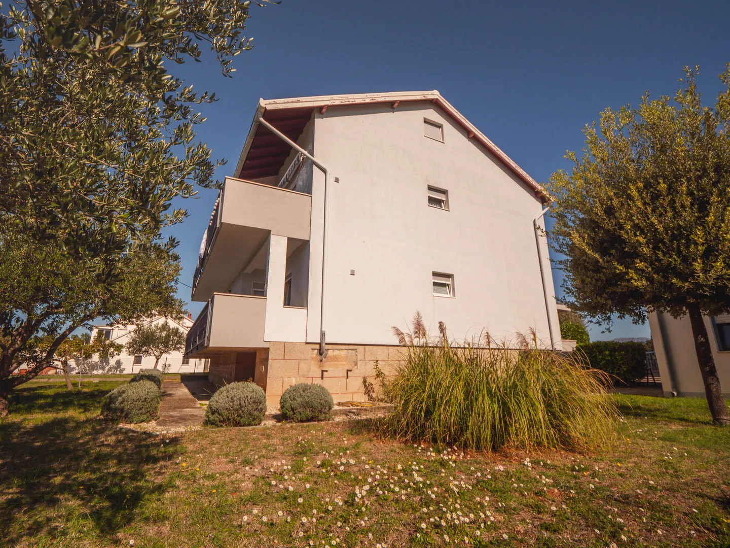 hrvatska, zadar, briševo – dvojnica s velikom okućnicom i dva stana, mirna lokacija, 1.216 m² - slika 16