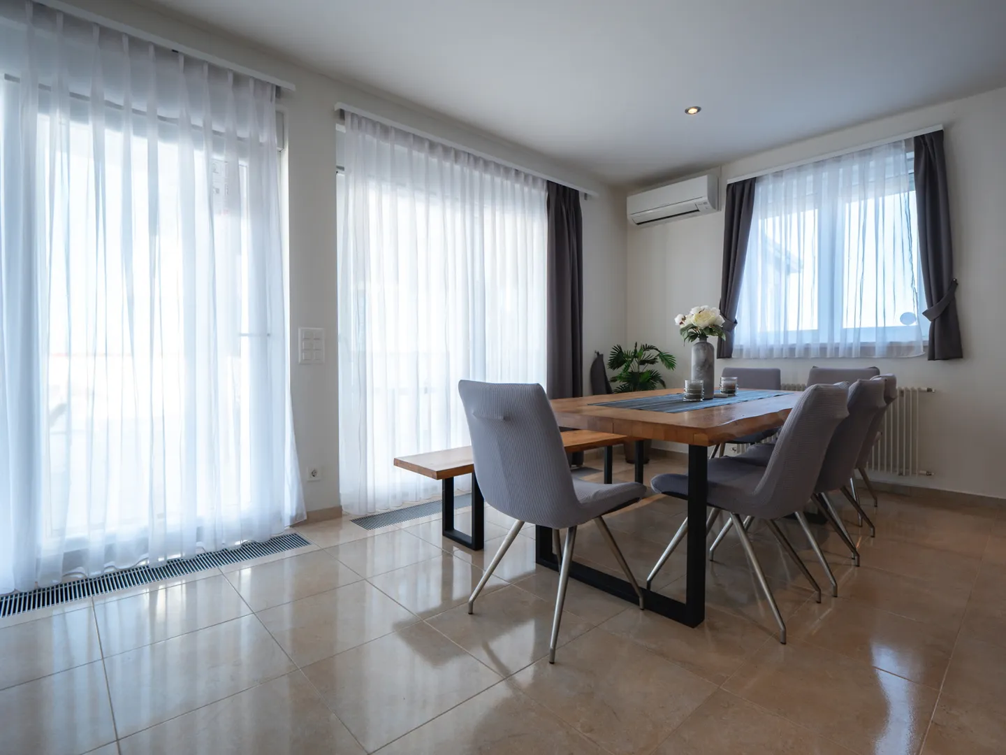 hrvatska, zadar, vrsi - prostrana moderna kuća s bazenom, kaminom i garažom, 152 m² stambena površina - slika 31
