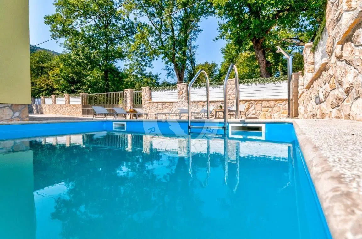 bribir, samostojeća kuća sa bazenom, 110m2 - slika 5
