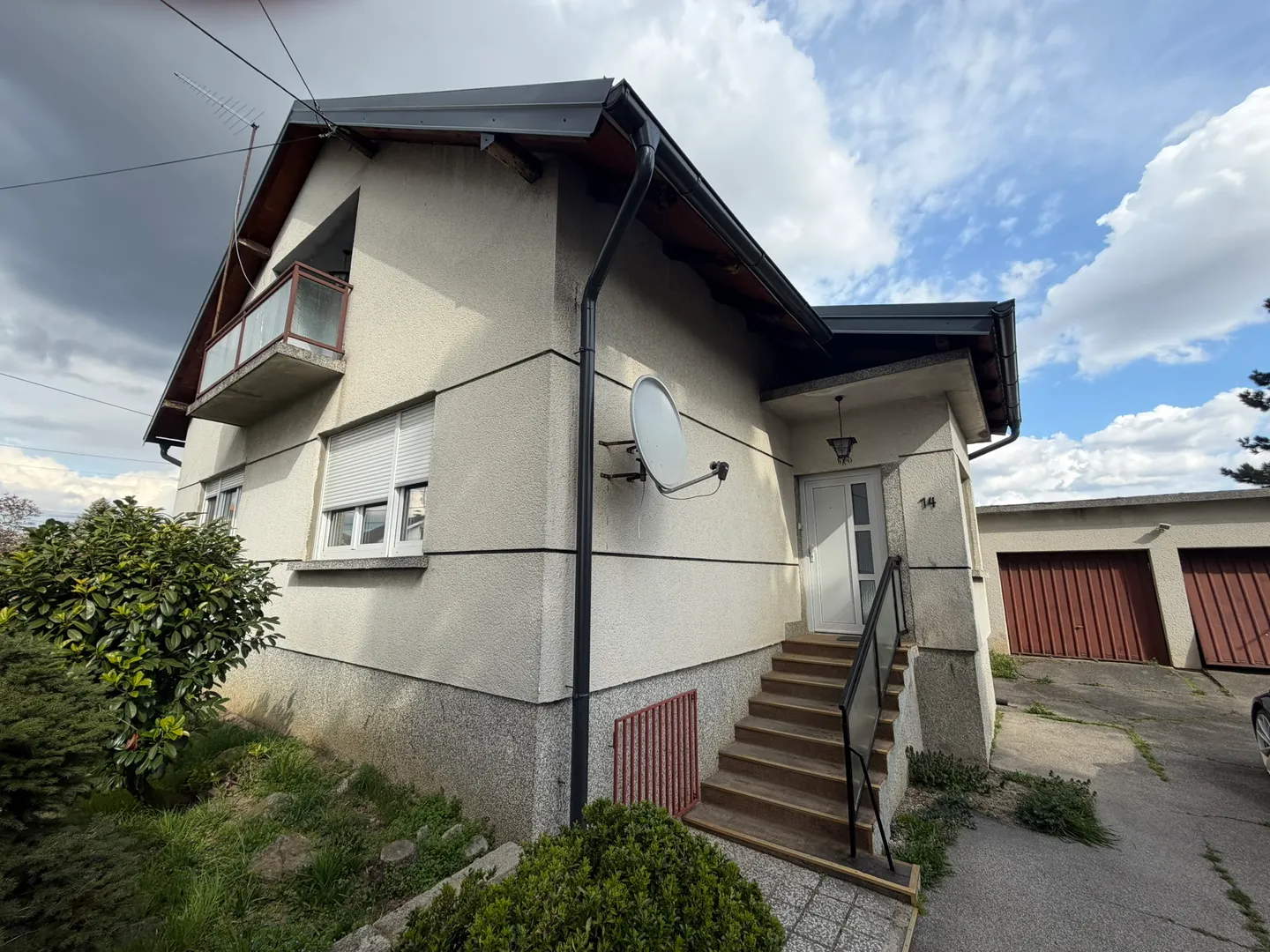 belovar (sesvete), kuća 220m2 sa građevinskim zemljištem - slika 2