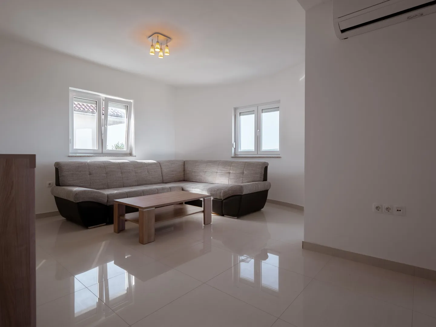 Hrvatska, Zadar, Sveti Petar na Moru, Apartmanska kuća u prvom redu do mora na prodaju – 3 apartmana - Sveti Petar na Moru, Sveti Filip i Jakov