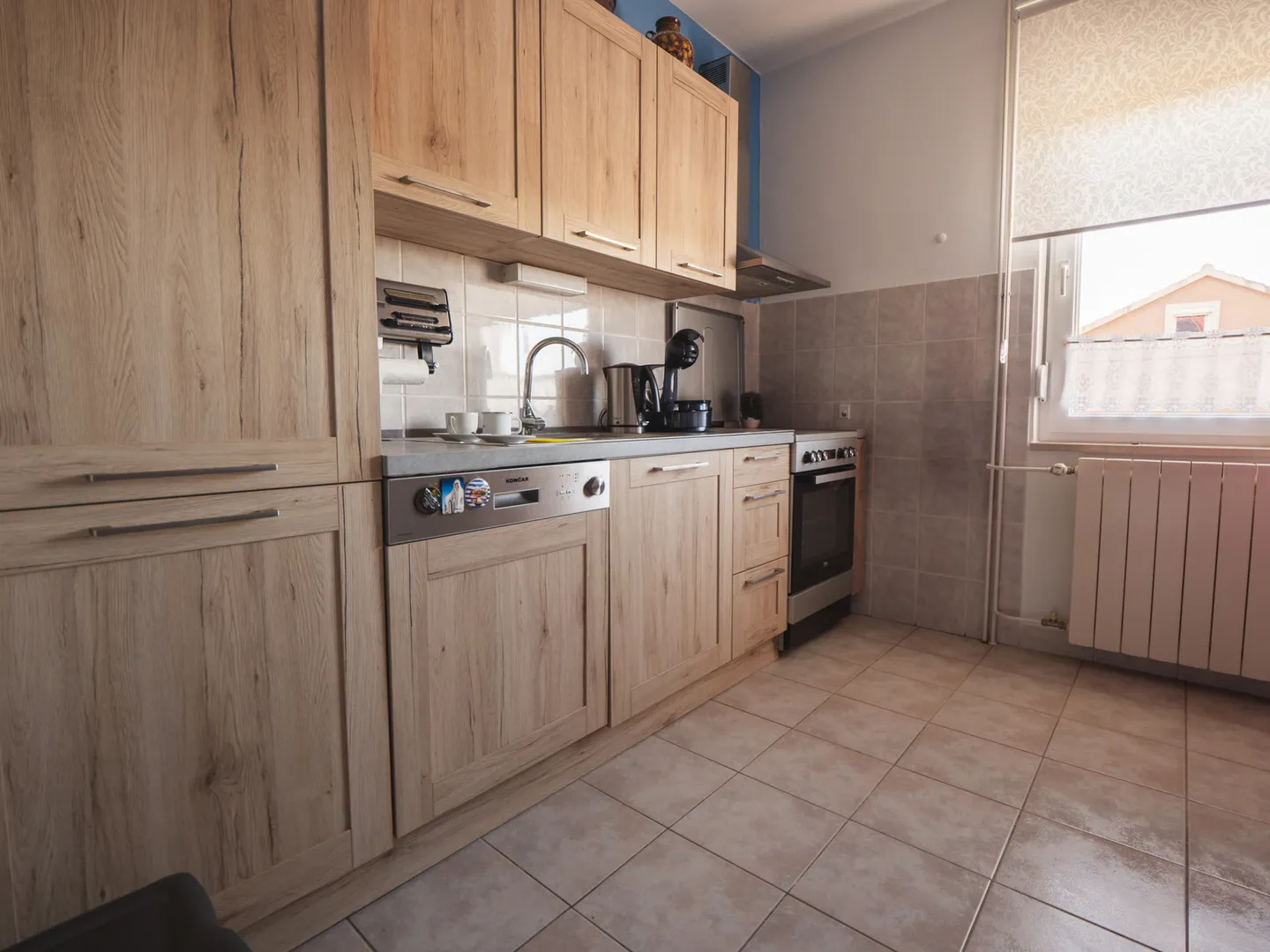 hrvatska, zadar, briševo – dvojnica s velikom okućnicom i dva stana, mirna lokacija, 1.216 m² - slika 23